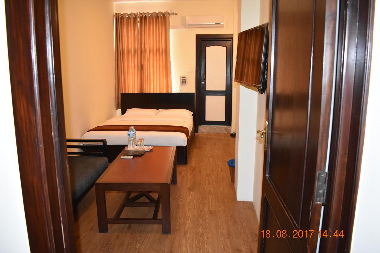 Hotel Hema Kathmandu Exterior photo