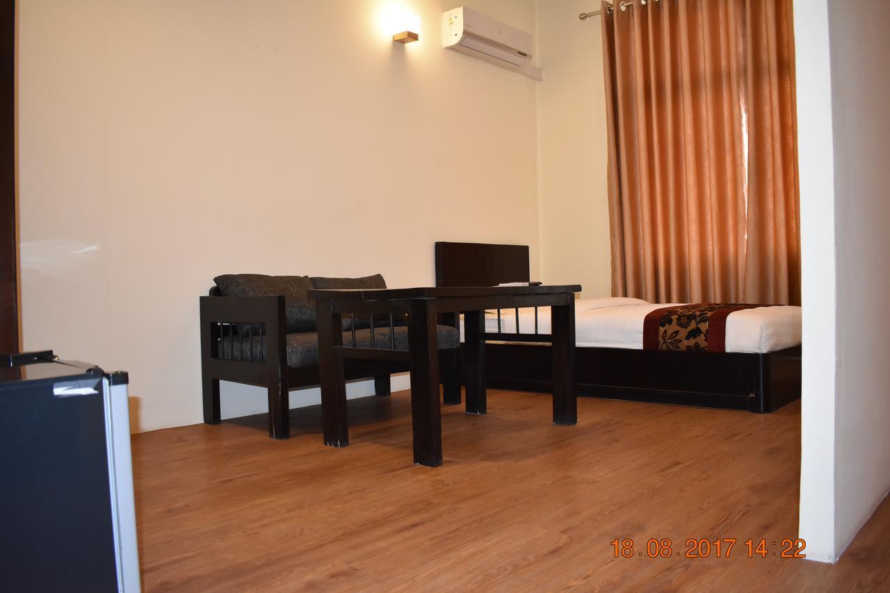 Hotel Hema Kathmandu Exterior photo